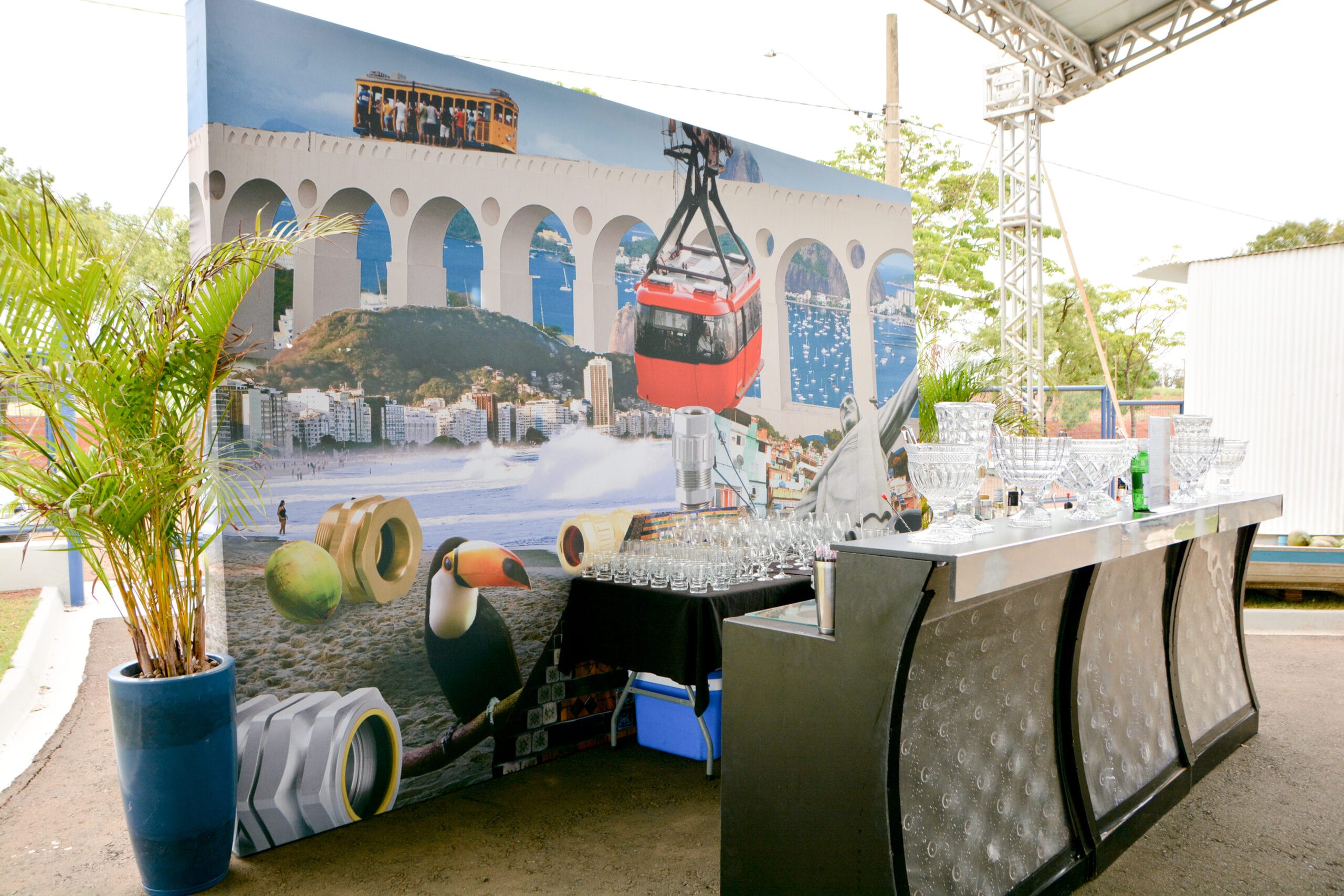 Corporate event photography - team and guests